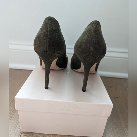 EUC Authentic Jimmy Choo 132Gilbert Suede Pumps (Size 39, Military Green) - Picture 3 of 9